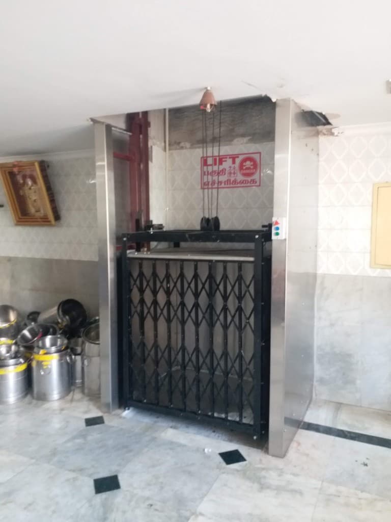 Restaurant Dumbwaiter