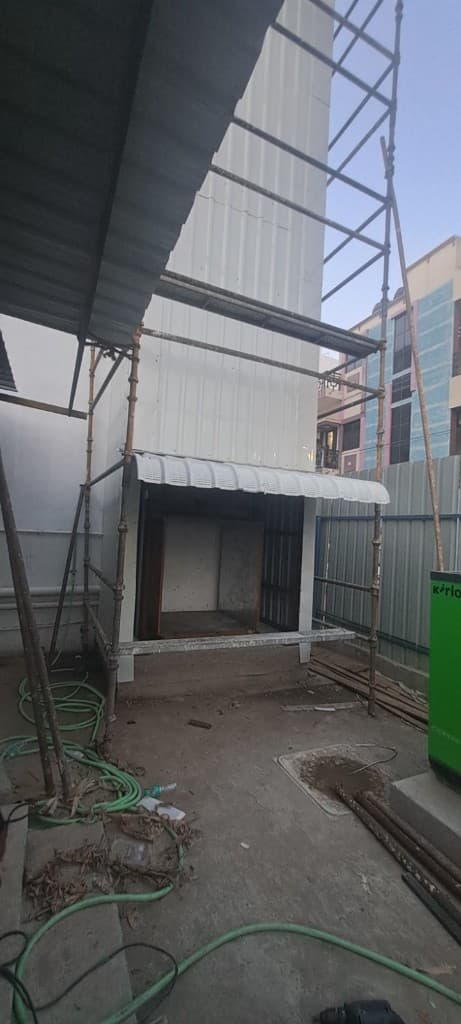 Hydraulic Goods Lift